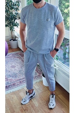 Костюм мужской футболка и штан