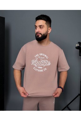 Костюм с футболкой и штанами с